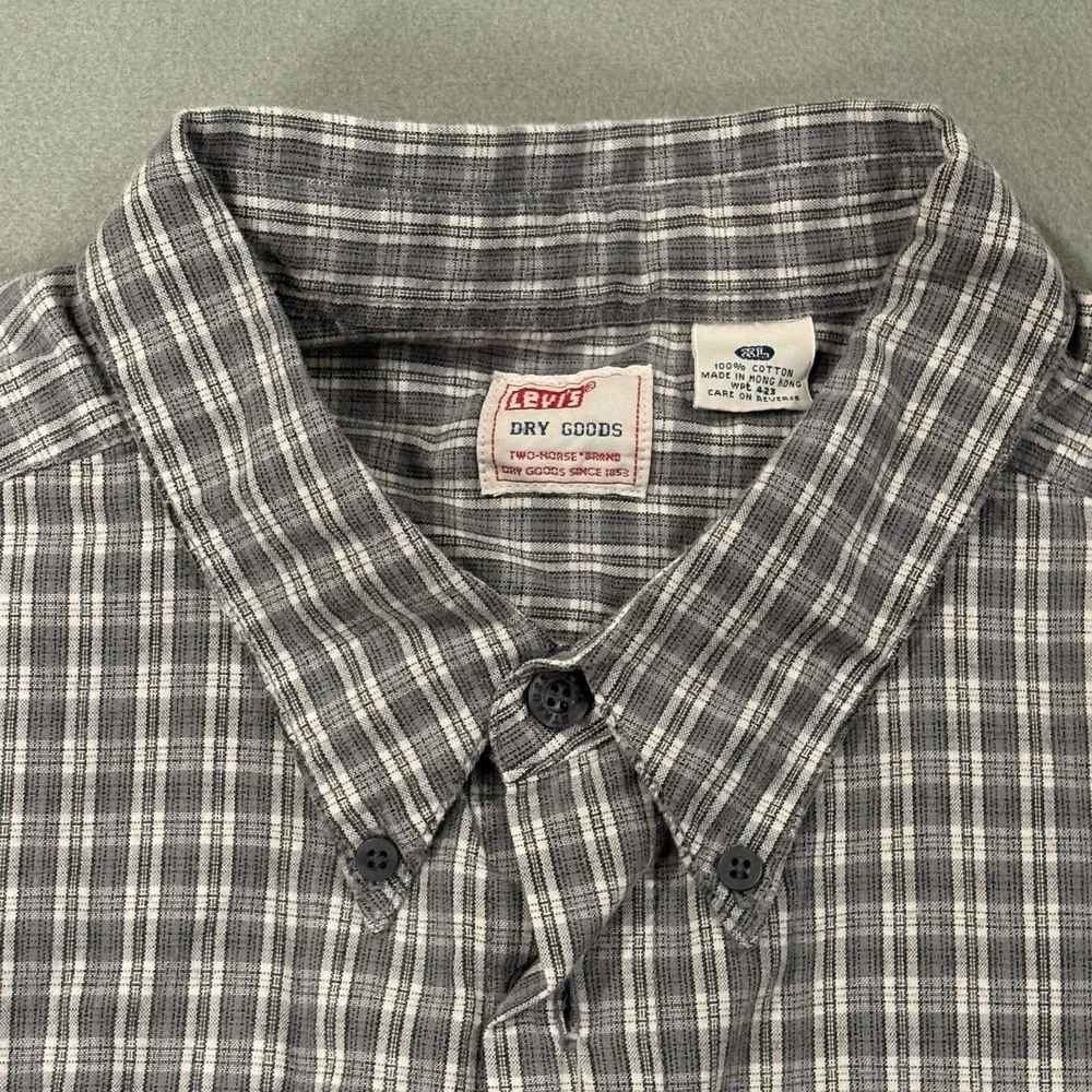 Vintage Levi's Shirt Mens XL Gray Plaid Long Sleeve Button Up Collared 90s